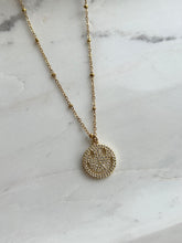 Load image into Gallery viewer, Carita Feliz
