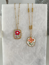 Load image into Gallery viewer, Katlyn
