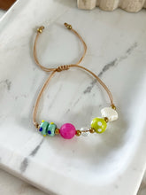 Load image into Gallery viewer, Aura
