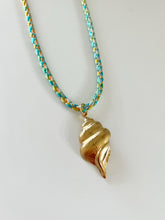 Load image into Gallery viewer, Chokers en Hilo

