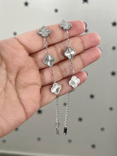 Load image into Gallery viewer, Silver Clover Bracelet
