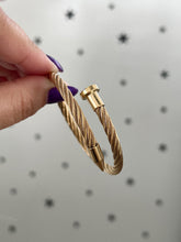 Load image into Gallery viewer, Kardy - Gold Bangle
