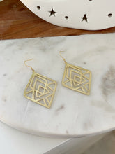 Load image into Gallery viewer, Corina
