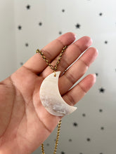 Load image into Gallery viewer, Luna en Nácar
