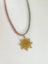 Load image into Gallery viewer, Chokers en Hilo
