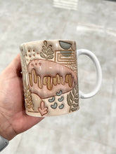 Load image into Gallery viewer, Mamá Mug
