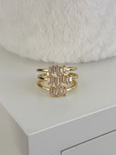 Load image into Gallery viewer, Cía
