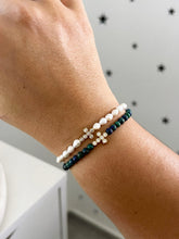Load image into Gallery viewer, Tiny Cross Bracelet
