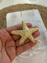 Load image into Gallery viewer, Starfish Hair Pin
