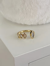 Load image into Gallery viewer, Celi
