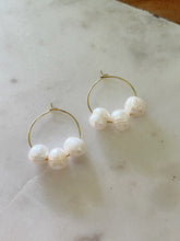 Load image into Gallery viewer, Lina Hoops
