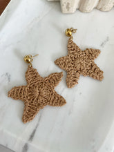 Load image into Gallery viewer, Estrellas de Mar en Crochet
