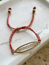 Load image into Gallery viewer, Lynette
