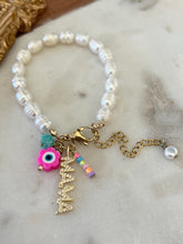 Load image into Gallery viewer, Mamá Pearl Bracelet
