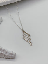 Load image into Gallery viewer, Caracolito
